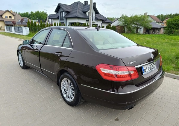 Mercedes-Benz Klasa E cena 52000 przebieg: 130000, rok produkcji 2010 z Łapy małe 326
